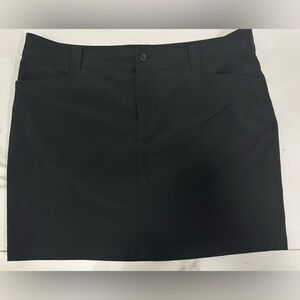 Eddie Bauer Skirt Black Flat Front Shorts with 4 Pockets Size 14.